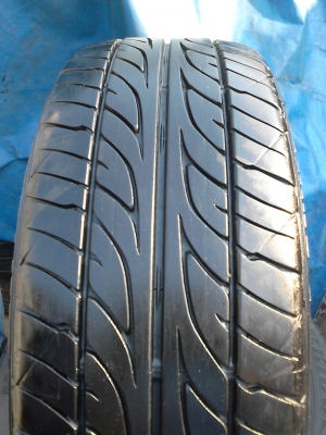 205/45R17 DUNLOP SP SPORT LM-703 มี 3 เส้น TEL.081-427-3941 205/45R17 DUNLOP SP SPORT LM-703 มี 3 เส้น TEL.081-427-3941