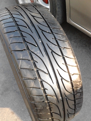 205/45R17 DUNLOP SP SPORT LM-703 มี 3 เส้น TEL.081-427-3941 205/45R17 DUNLOP SP SPORT LM-703 มี 3 เส้น TEL.081-427-3941