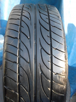 205/45R17 DUNLOP SP SPORT LM-703 มี 3 เส้น TEL.081-427-3941 205/45R17 DUNLOP SP SPORT LM-703 มี 3 เส้น TEL.081-427-3941