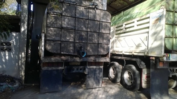 6ล้อดั้ม195แรงFTR33F ห้างแท้ รถบรรทุกถังน้ำยาง รถสวย ขายพร้อมถังน้ำยาง...