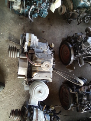 ขายเครื่องมิตซูบิชิ 2 สูบ เก่าญี่ปุ่นรุ่น c75 ขนาด 18 แรงม้าสตาร์ดกุญแจสภาพสวย ขายเครื่องมิตซูบิชิ 2 สูบ เก่าญี่ปุ่นรุ่น c75 ขนาด 18 แรงม้าสตาร์ดกุญแจสภาพสวย