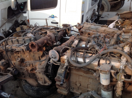 ขาย เครื่องยนต์ NGV (6สูบ 280แรง) ยี่ห้อ เซี่ยงไฮ้/ดงเฟียง สำหรับไว้เป็นอะไหล่ ราคา 70,000-80,000 บาท (ตามสภาพ)