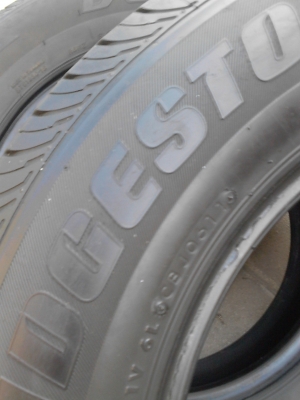 205/70R15 BRIDGESTONE DURAVIS R611 TEL.081-427-3941 205/70R15 BRIDGESTONE DURAVIS R611 TEL.081-427-3941