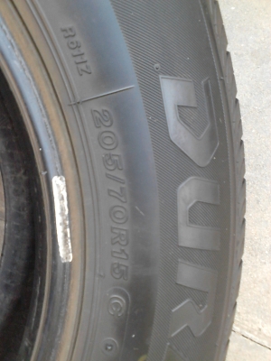 205/70R15 BRIDGESTONE DURAVIS R611 TEL.081-427-3941 205/70R15 BRIDGESTONE DURAVIS R611 TEL.081-427-3941