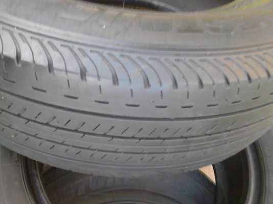 205/70R15 BRIDGESTONE DURAVIS R611 TEL.081-427-3941 205/70R15 BRIDGESTONE DURAVIS R611 TEL.081-427-3941