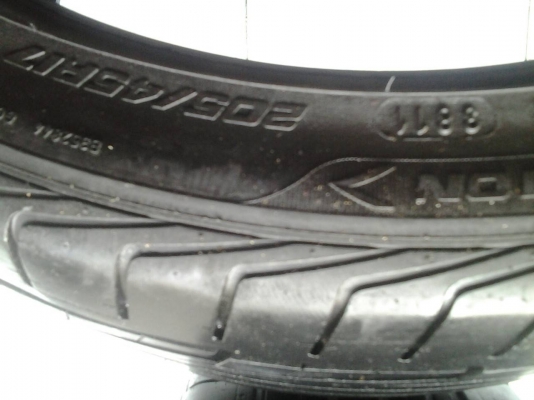 ขายยาง GOODYEAR EAGLE F1 205-45-17 ดอกเต็ม ไม่ปะ ไม่บวม ไม่กินข้าง คู่ละ 2,600 บาท ขายยาง GOODYEAR EAGLE F1 205-45-17 ดอกเต็ม ไม่ปะ ไม่บวม ไม่กินข้าง คู่ละ 2,600 บาท