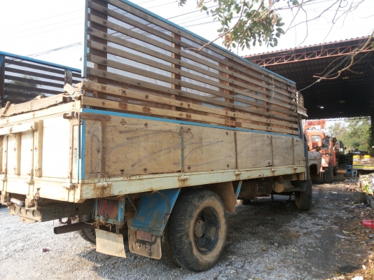 6 ล้อ hino เครื่อง EH700 เฟื้องท้าย ฟูโซ่ มีสโล คันซีสวย
