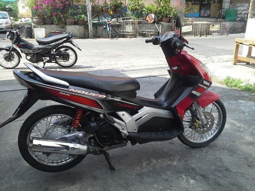 Nouvo mx ปี 49 สีแดง ดำ รถบ้าน เดิมมาก เครื่องแน่นๆ ไม่หลวม ไม่หอน คุ้มค่าสุดๆ