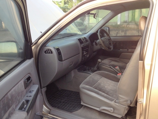 D-MAX 4WD 3.0 รถเดิมๆ พร้อมใช้งาน D-MAX 4WD 3.0 รถเดิมๆ พร้อมใช้งาน