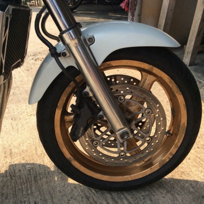 ธารนนทบุรี//ขาย honda cb1300 ปี2000 สวยเดิม ระบบไฟสมบูรณ์ ราคา125,000บาท อินวอยท์+ส.พ.ม สำเนา+พ.ร.บ