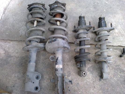 ขายโช๊ค Honda CRV+อะไหล่ เหมา 5000