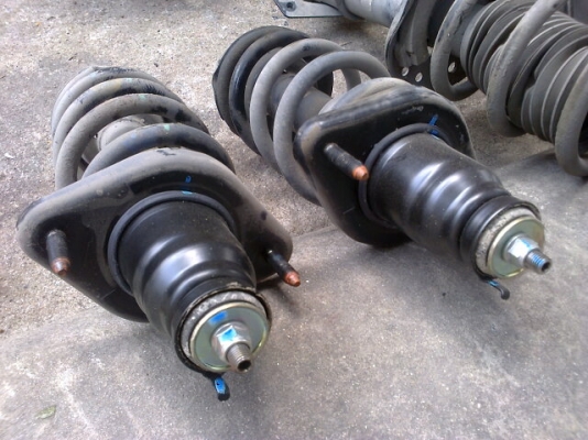 ขายโช๊ค Honda CRV+อะไหล่ เหมา 5000