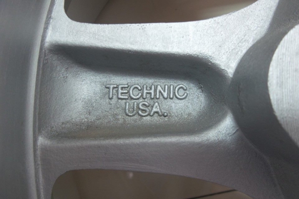 Strong3 Technic USA. 5/114 15X8.5 ET-27 สีใหม่ ไร้ซ่อม กว้างๆลึกๆ 8900บาท Strong3 Technic USA. 5/114 15X8.5 ET-27 สีใหม่ ไร้ซ่อม กว้างๆลึกๆ 8900บาท