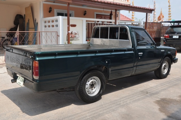 ขาย NISSAN 720 วางเครื่องใหม่เป็นเครื่อง NISSAN LD20 ดีเซลแห้งๆ สุดประหยัด พร้อมใช้งาน