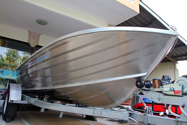 โปรโมชั่นเรืออลูBluefin ราคาพิเศษสำหรับเดือนนี้เท่านั้น