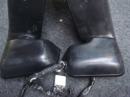 ขายกระจกมองข้างไฟฟ้าสายไฟ 7เส้นแปะข้างประตูเก่าญี่ป่นแปลงใส่ตามชอบครับ