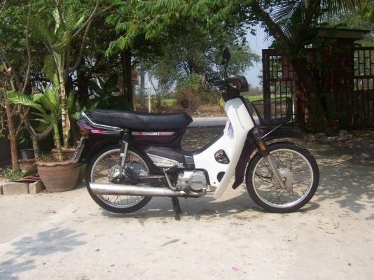 ดรีมคุรุสภาน้ำตาล สภาพดีมาก สวยๆ ทะเบียนเต็ม+เอกสารพร้อมโอนครบ