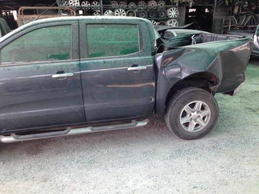ขายซาก FORD RANGER 2.2 XTL HI-RIDER ปี 2012 พร้อมเล่มโอนลอย ขายซาก FORD RANGER 2.2 XTL HI-RIDER ปี 2012 พร้อมเล่มโอนลอย