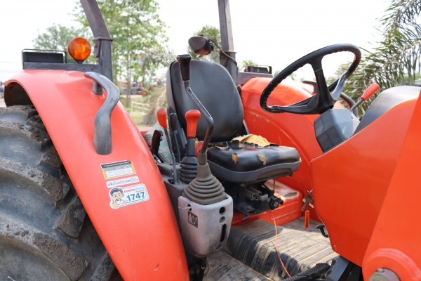 รถพร้อมบุั้งกี้ KUBOTA M8540 คุณภาพเยี่ยม พร้อมใช้สุดๆ
