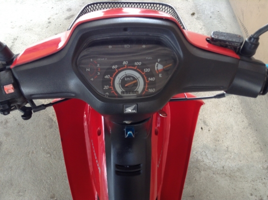 ขาย!!!ฮอนด้าเวฟ110 ปี44 รถเครื่องดี มีเล่มทะเบียนครบ