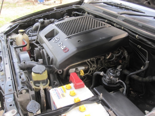 ขายโตโยต้า 4 ประตู พรีรันเนอร์ 3.0 ปี 2008 สีดำ