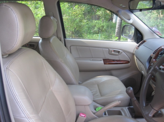 ขายโตโยต้า 4 ประตู พรีรันเนอร์ 3.0 ปี 2008 สีดำ