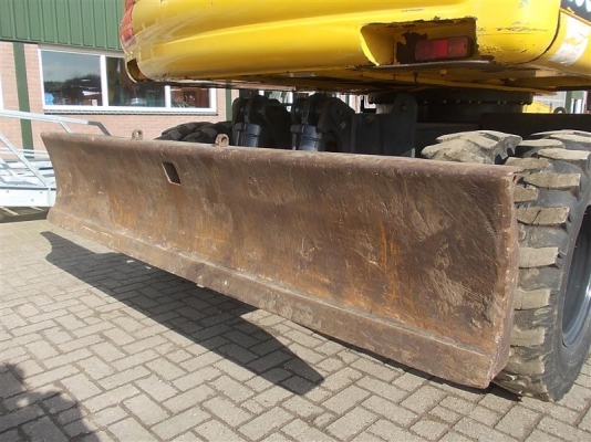 New stock Komatsu PW130-7K ปี 2006 นำเข้าจากยุโรป สวยครับ