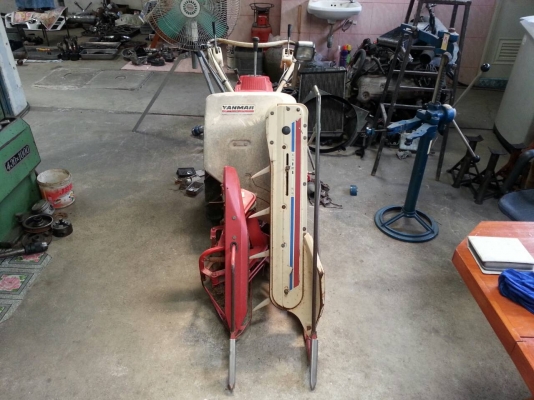 ขาย รถเกี่ยวข้าว สภาพใหม่ ราคาถูก