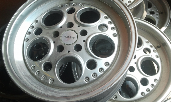 ITALY  TOM05 18X8H2 ล้อแท้ตั่งแต่มายังไม่เคยใช้1ชุดสวยพร้อมใช้