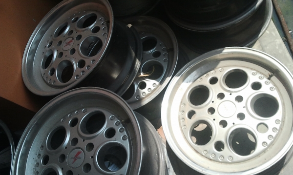 ITALY  TOM05 18X8H2 ล้อแท้ตั่งแต่มายังไม่เคยใช้1ชุดสวยพร้อมใช้