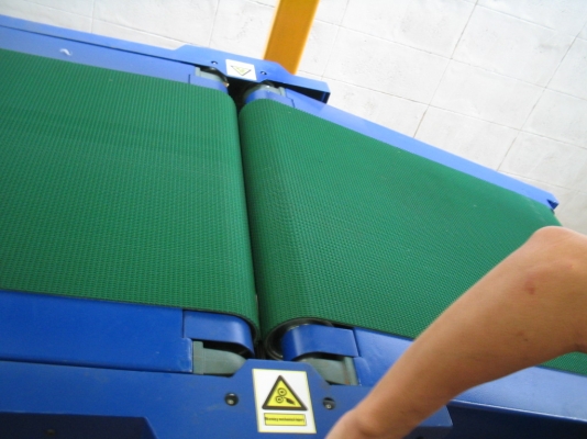 จำหน่าย Mobile track conveyer