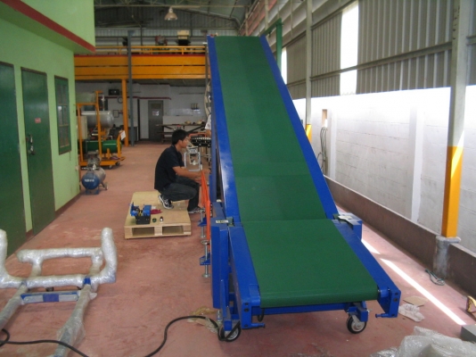 จำหน่าย Mobile track conveyer