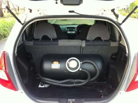 แจ๊ส -ขายแจ๊สปี04 เกียร์ออโต้ ชุดแต่งรอบคัน ติดแก๊สLPGระบบหัวฉีด พร้อมใช้ แจ๊ส -ขายแจ๊สปี04 เกียร์ออโต้ ชุดแต่งรอบคัน ติดแก๊สLPGระบบหัวฉีด พร้อมใช้