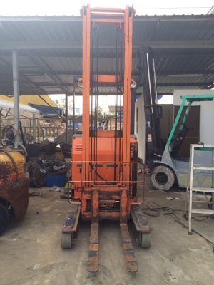 Toyota รุ่น5 ไฟฟ้ายืนขับ เสาสูง 5เมตร ยก1.5ตัน มีสไลด์ชิพเลื่อนงาซ้ายขวา สภาพดีมาก โมเดลนอก ขาย 180,000 บาท ติดต่อ 094-4267-888 จะเด็ด Toyota รุ่น5 ไฟฟ้ายืนขับ เสาสูง 5เมตร ยก1.5ตัน มีสไลด์ชิพเลื่อนงาซ้ายขวา สภาพดีมาก โมเดลนอก ขาย 180,000 บาท ติดต่อ 094-4267-888 จะเด็ด