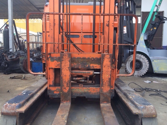 Toyota รุ่น5 ไฟฟ้ายืนขับ เสาสูง 5เมตร ยก1.5ตัน มีสไลด์ชิพเลื่อนงาซ้ายขวา สภาพดีมาก โมเดลนอก ขาย 180,000 บาท ติดต่อ 094-4267-888 จะเด็ด