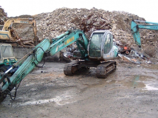 ขายด่วน!!! รถขุด KOBELCO SK120-3 ซีเรียล LP14076 สินค้าอยู่ญี่ปุ่น ราคาพิเศษ ต่อรองราคาได้