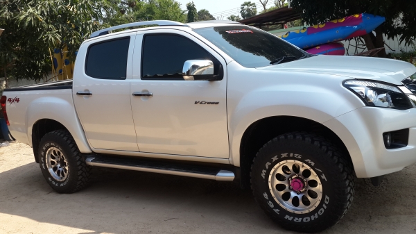 ขายดาวน์ Dmax Vcross 3.0 ขายดาวน์ Dmax Vcross 3.0