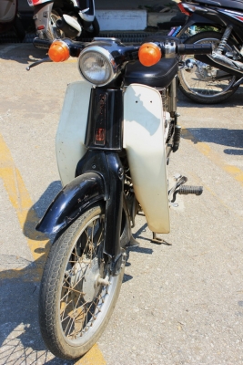 ขายhonda c50 ถังแยก แฮนด์ตรง 13,900บาท ขายhonda c50 ถังแยก แฮนด์ตรง 13,900บาท