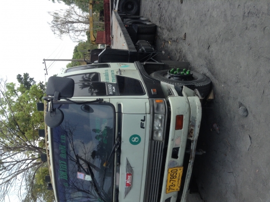 ขาย10ล้อยาว7.5เมตรพิเศษ