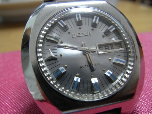 27ก.พ.((น้าเล็ก)) นำเสนอนาฬิกาข้อมือ 27ก.พ.((น้าเล็ก)) นำเสนอนาฬิกาข้อมือ