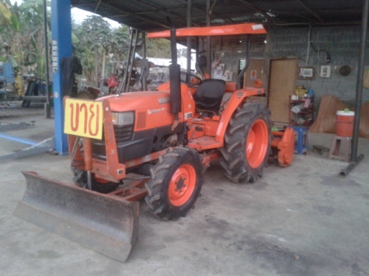 ขายรถแทรกเตอร์ L3408 4WD ขายรถแทรกเตอร์ L3408 4WD