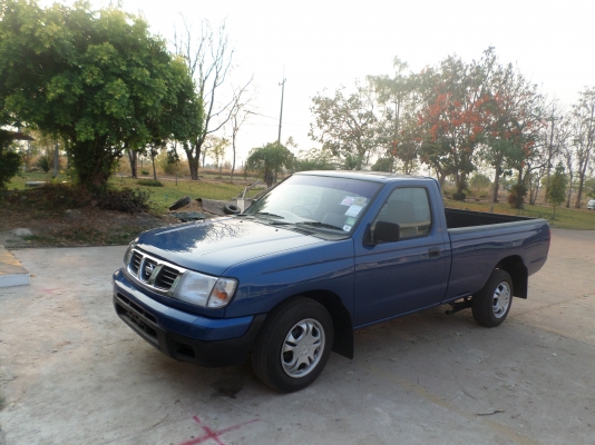 ขายกระบะนิสสันฟอนเทียร์ 2700cc ตอนเดียว ปี43/ 2000  รถเดิมๆสวยมากสีพึ่งเก็บสีมาใหม่สีน้ำเงินมุกสวยทั้งภายนอกภายในเครื่องหาย ห่วงพร้อมใช้งานห้องเครื่องสวยคานหน้าเดิมไม่เคยชน เอกสารพร้อมโอน+ภาษีเต็มถึง พค.ปี58+ยางดี4เส้น+ชีดี+แอร์เย็น+แม๊กไลเนอร์ใหม่ ราคาขา