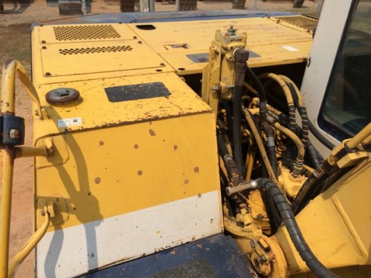 ขายรถแบคโฮ KOMATSU PC120-5 มี VDO ระบบไฟฟ้าเต็ม รถนอกนำเข้าสภาพสวย สนใจติดต่อ 089-8368497