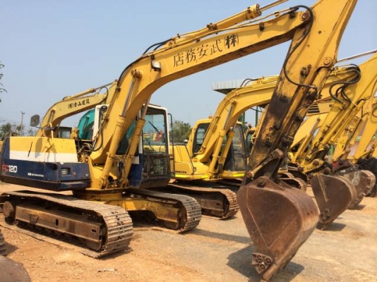 ขายรถแบคโฮ KOMATSU PC120-5 มี VDO ระบบไฟฟ้าเต็ม รถนอกนำเข้าสภาพสวย สนใจติดต่อ 089-8368497