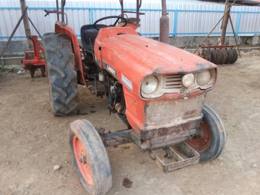 ปัญญาแทรคเตอร์มาแล้ว...จัดมาให้ครับ คูโบต้า L 3001 ตัวเปล่า ตามสภาพครับ