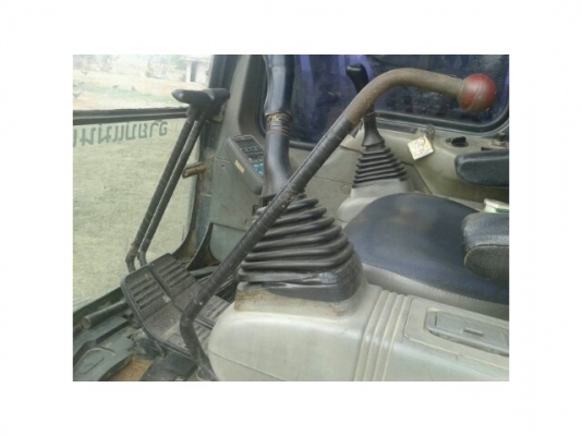 ขายโคมัสสุ PC120-6 ไฟฟ้าเต็ม เอกสารใบอินวอร์ย ใช้งานน้อย พร้อมใช้งาน ขายโคมัสสุ PC120-6 ไฟฟ้าเต็ม เอกสารใบอินวอร์ย ใช้งานน้อย พร้อมใช้งาน