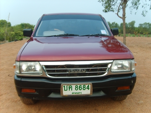 ขาย isuzu spacecab พร้อมใช้