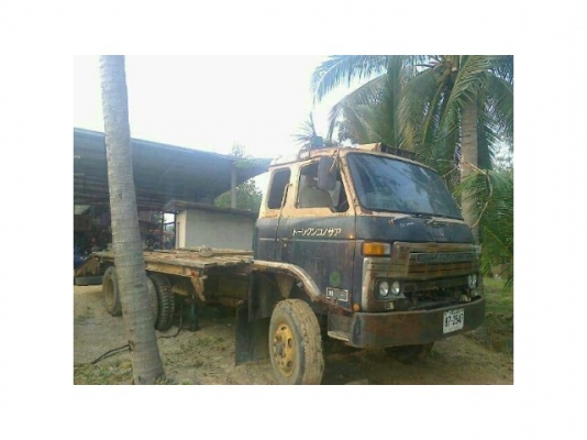 ขายNISSAN UD 2เพลาใหญ่ เครื่อง225แรง สภาพพร้อมใช้งาน เอกสารพร้อมโอน