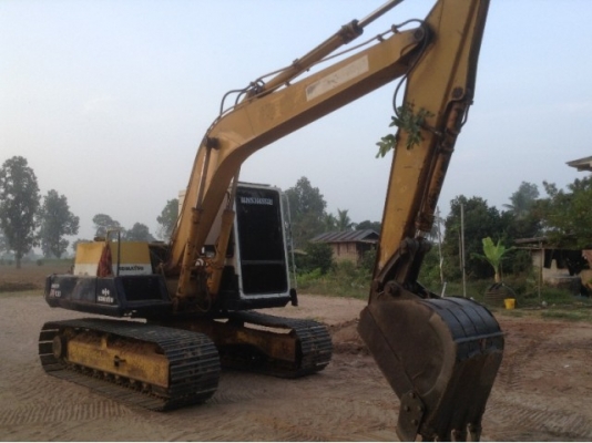 KOMATSU  PC  120 รุ่น  3  ( 530000 บาท )