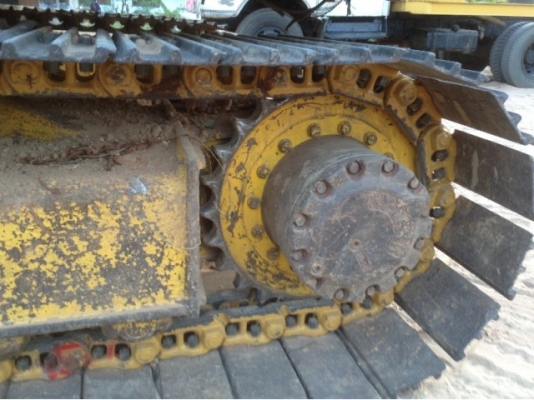 KOMATSU  PC  120 รุ่น  3  ( 530000 บาท )